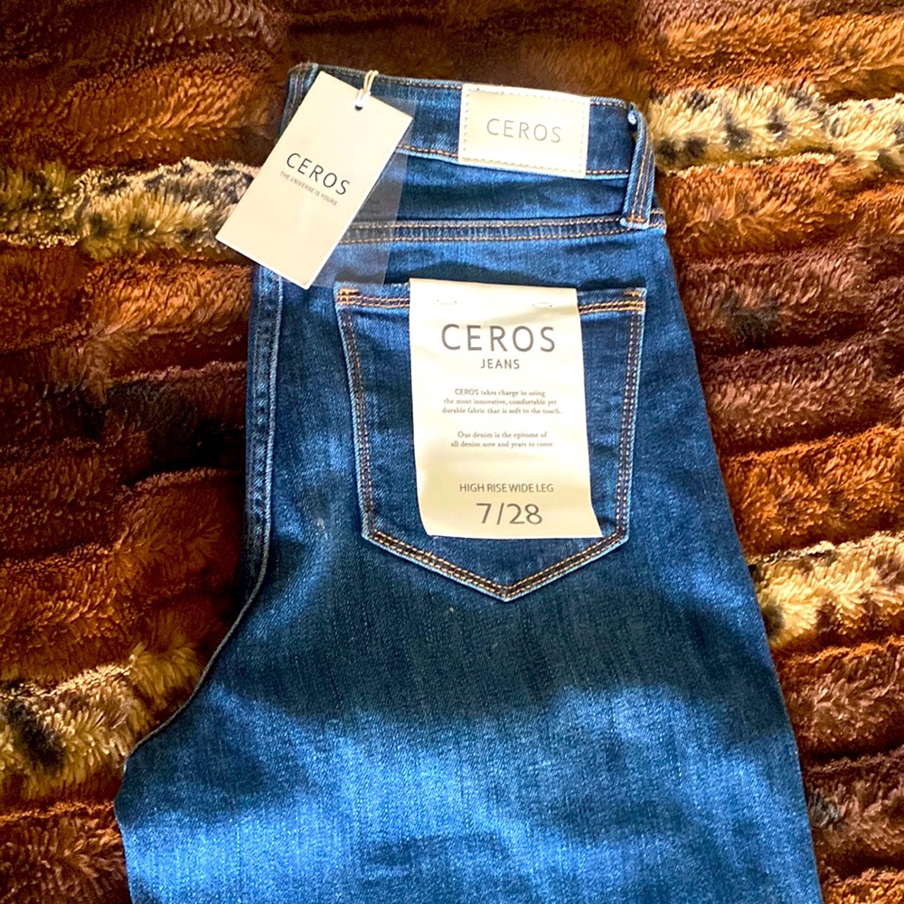 Ceros Jeans Brand New